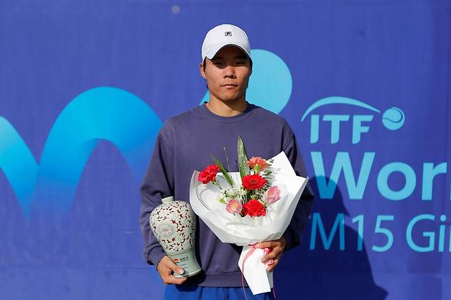 ITF 김천 1차 단식 준우승자 추석현, "졌지만 잘 싸웠다. 후회 없는 경기를 펼쳐 아쉽지 않다."