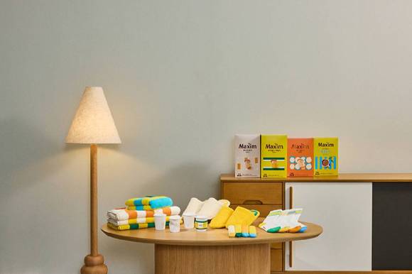 [사진=동서식품 제공]