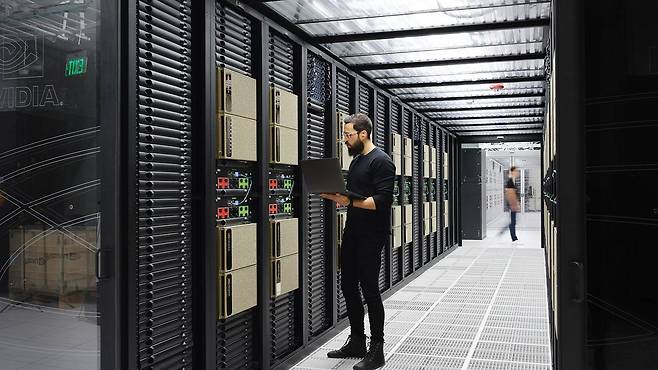 인공지능 시장 주도권을 차지하기 위해 기업들이 움직인다 / 출처=엔비디아