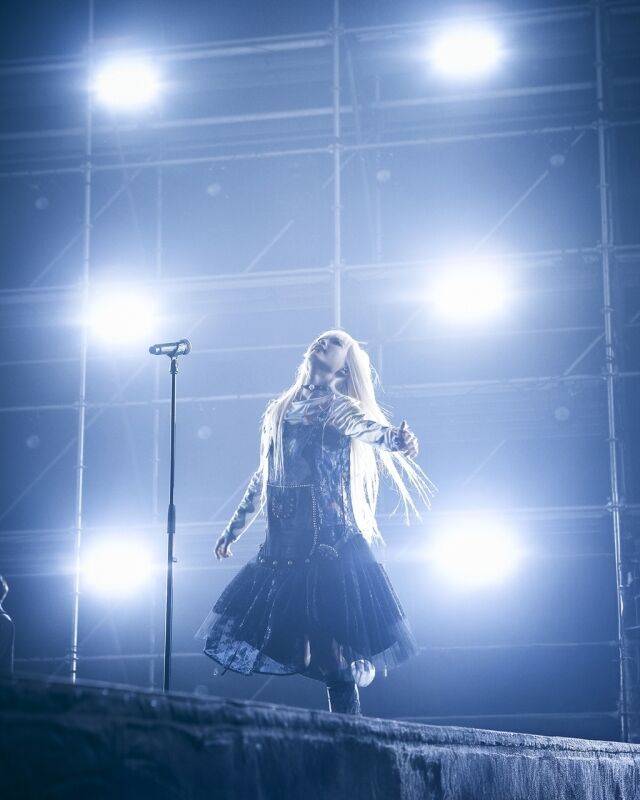 한로로 / 어센틱