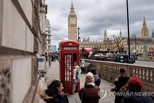 런던 시내 관광객들 [EPA=연합뉴스 자료사진 제공]