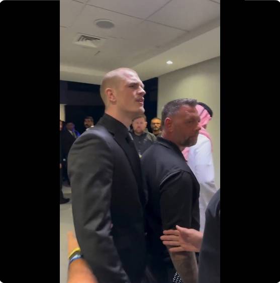 ▲ 'Spinnin Backfist' SNS