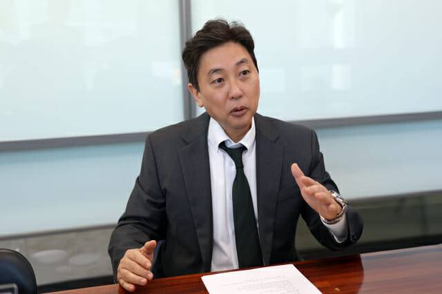 유경석 신시웨이 대표. 신시웨이는 한국오라클 출신들이 세운 회사로 유 대표는 현재 각자 대표를 맡고 있다.