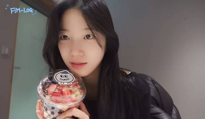 유튜브 〈LE SSERAFIM〉