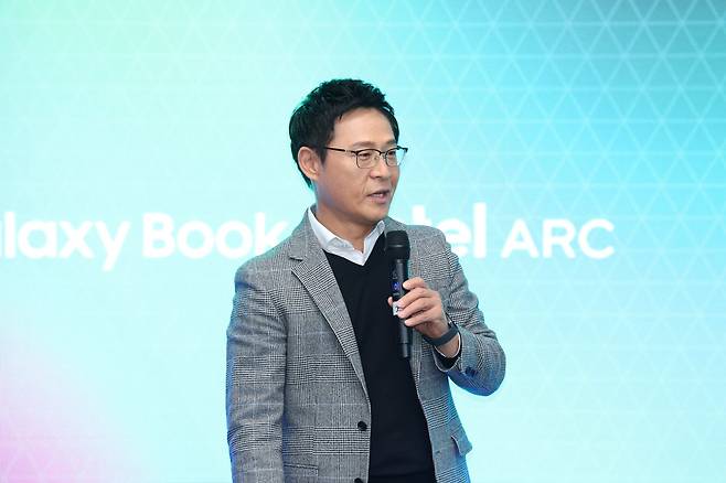 ▲ 인텔코리아 삼성사업총괄 백남기 부사장의 개회사로 시작됐습니다