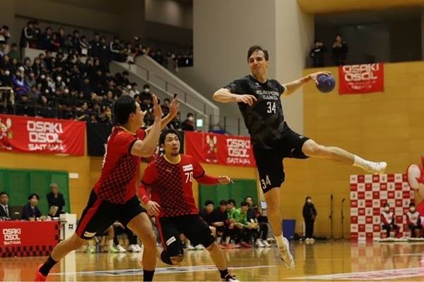 사진 2025/26 시즌 일본 남자 핸드볼 리그 H 브레이브 킹스와 오사키 오소르의 경기 모습, 사진 출처=브레이브 킹스