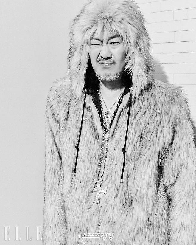 화보 촬영을 진행하고 있는 밴드 자우림. 엘르 제공