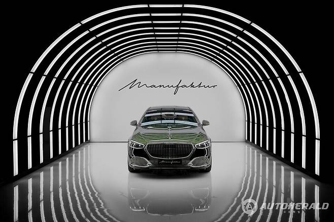 해당 모델의 국내 고객 인도는 내년 1월로 예정되고 판매 가격은 4억 7800만 원이다(벤츠 제공)