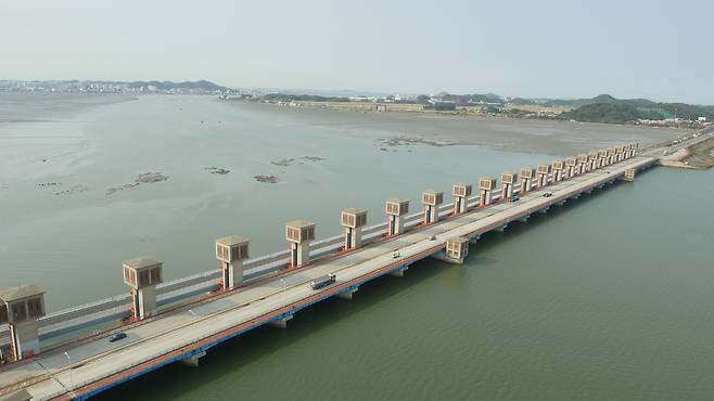 금강하굿둑 [서천군 제공. 재판매 및 DB 금지]