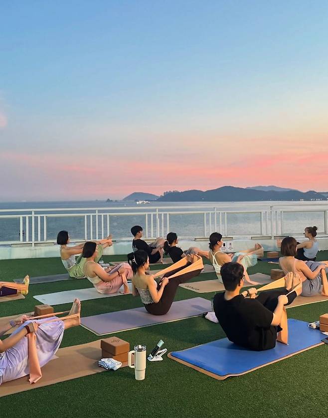 올해 부산시와 부산관광공사로부터 ‘부산 웰니스 관광지’로 신규 선정된 ‘힐스파’ 체험 현장. 부산관광공사 제공