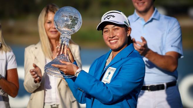 시즌 최종전에서 대회 2연패를 달성한 세계랭킹 1위 지노 티티쿤. [사진=LPGA]