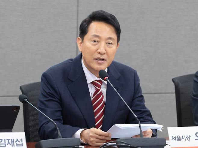 오세훈 서울시장이 27일 서울 여의도 국회 의원회관에서 열린 국민의힘 서울시당 주거사다리정상화특별위원회 정책토론회에서 발언하고 있다. /남강호 기자