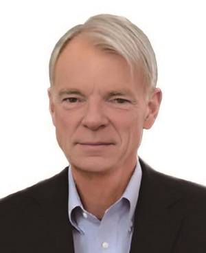 마이클 스펜스 - 스탠퍼드대경제학부 명예교수, 전 스탠퍼드대 경영대학원장, 2001년 노벨 경제학상 수상, '영구적인 위기: 분열된 세계를바로 잡는 계획' 공동 저자