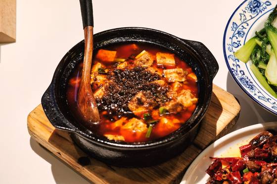 청두를 대표하는 음식 마파두부.