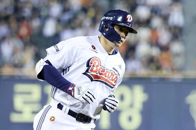 두산의 보류선수명단에서 제외돼 자유계약신분이 된 김재환에 대해 키움이 영입하지 않겠다는 결론을 내렸다. 뉴시스