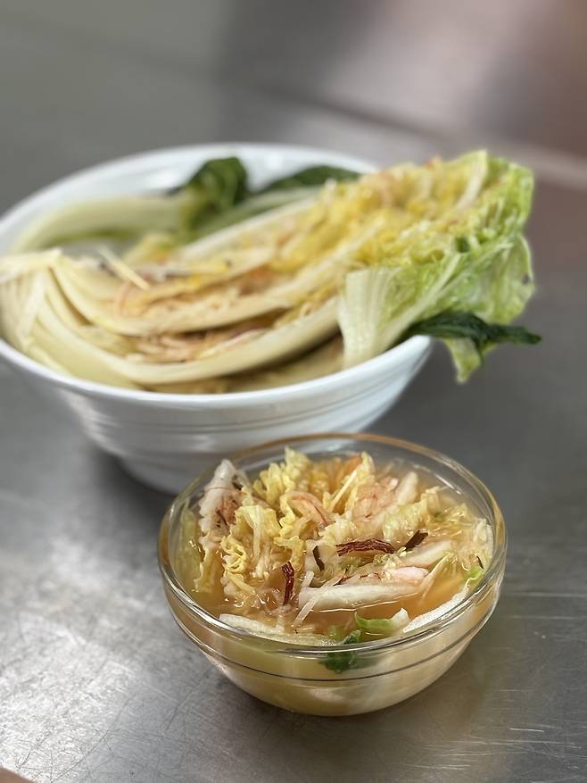 간이 순해서 어르신과 아이들에게도 맞춤인 반지.