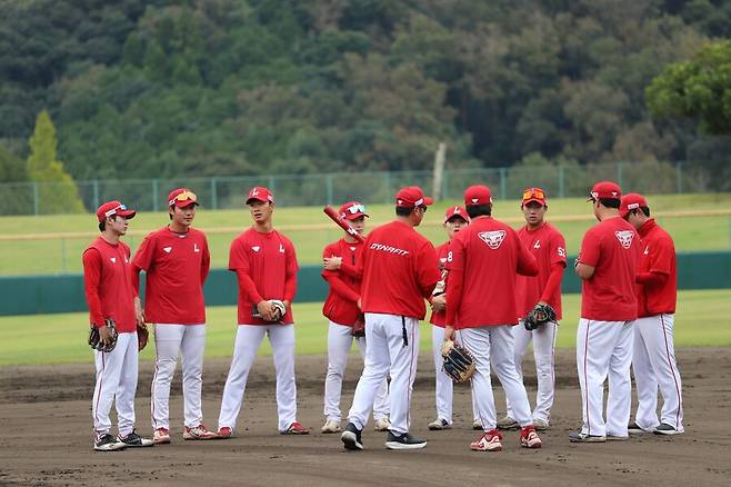 ▲ 구단의 지원과 선수단의 열정 속에 성공적으로 끝난 SSG 가고시마 유망주 캠프 ⓒSSG랜더스