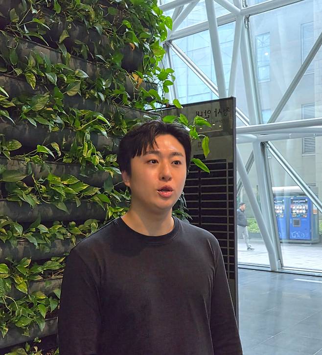 지난 25일 서울시 청년부상제대군인 상담센터에서 만난 연평도 포격전 참전용사 배우 이한(34). /김관래 기자