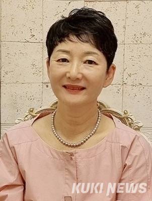 최금희 작가