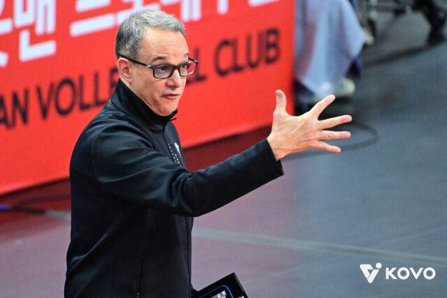 우리카드 마우리시오 파에스 감독./KOVO