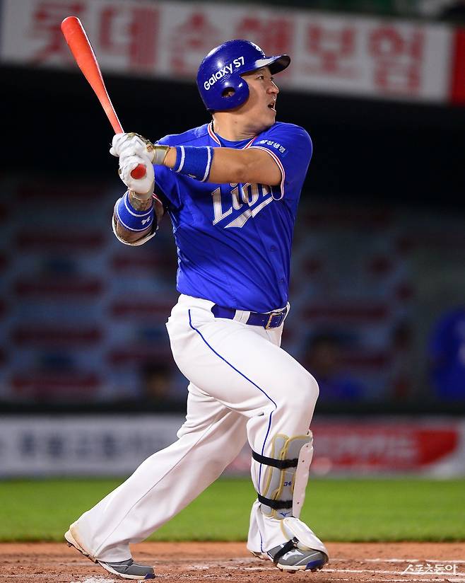 최형우와 원 소속팀 KIA의 FA 협상이 사실상 결렬됐다. 2016년 이후 10년만에 친정팀 삼성 복귀가 유력해졌다. 스포츠동아 DB