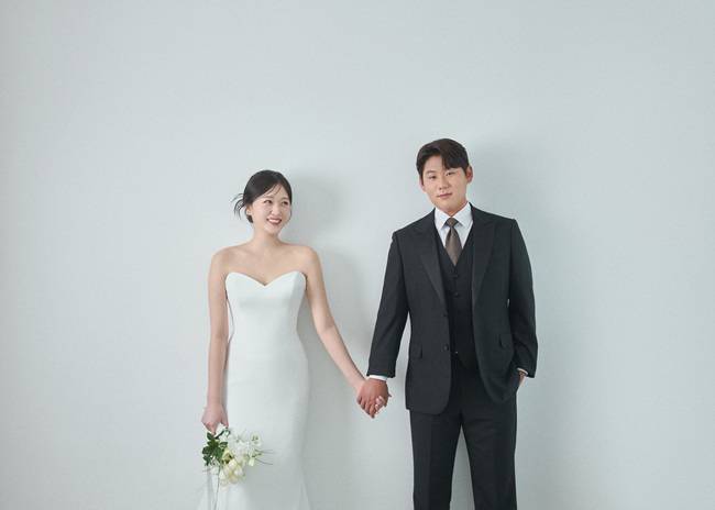▲ 문용익 결혼 ⓒKT 위즈