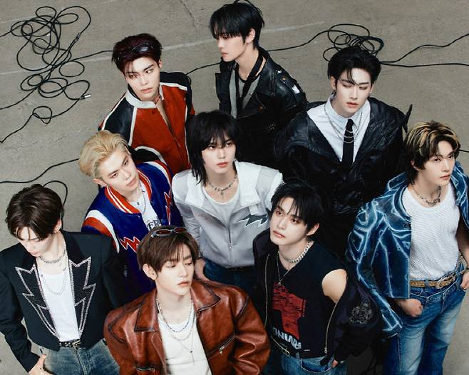 제로베이스원(사진=웨이크원)