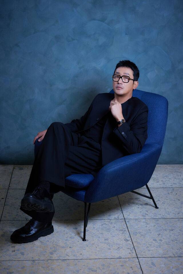 하정우 / 바이포엠스튜디오