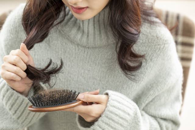 미세먼지가 많은 요즘, 저녁 샴푸가 두피 건강을 위해 더 좋다. 사진은 기사의 특정 사실과 관련 없음. 클립아트코리아