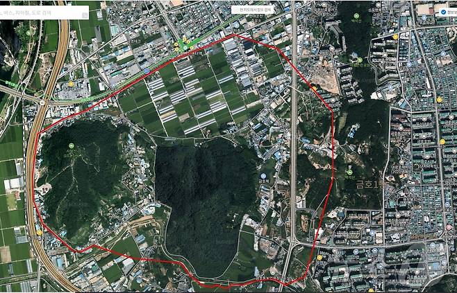 붉은색 선은 광주 서구 금호동·마륵동 '탄약고 제한보호구역'.(금호동 군사보호구역축소위원회 제공. 재판매 및 DB 금지)