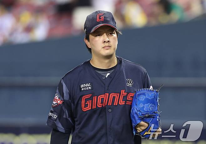 롯데 자이언츠 마무리 투수 김원중. 2025.8.21/뉴스1 ⓒ News1 김성진 기자