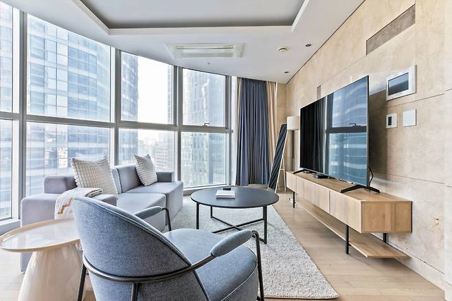 블루그라운드가 입점한 서울역 인근 '센트레빌 아스테리움 서울' 내부. 탁트인 전망이 강점이다. /블루그라운드코리아