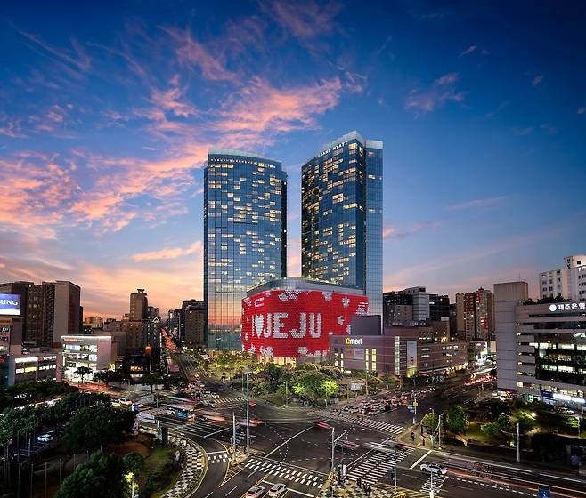 제주 드림타워 복합리조트 전경. /롯데관광개발 제공