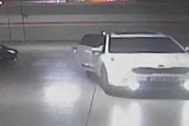 유명 게임 유튜버 ‘수탉’(31·본명 고진호) 납치 당시 장면. 뉴시스