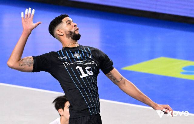 공격하는 레오./KOVO