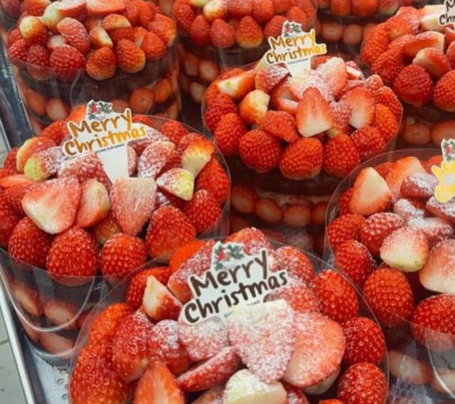 딸기 시루. 성심당 SNS