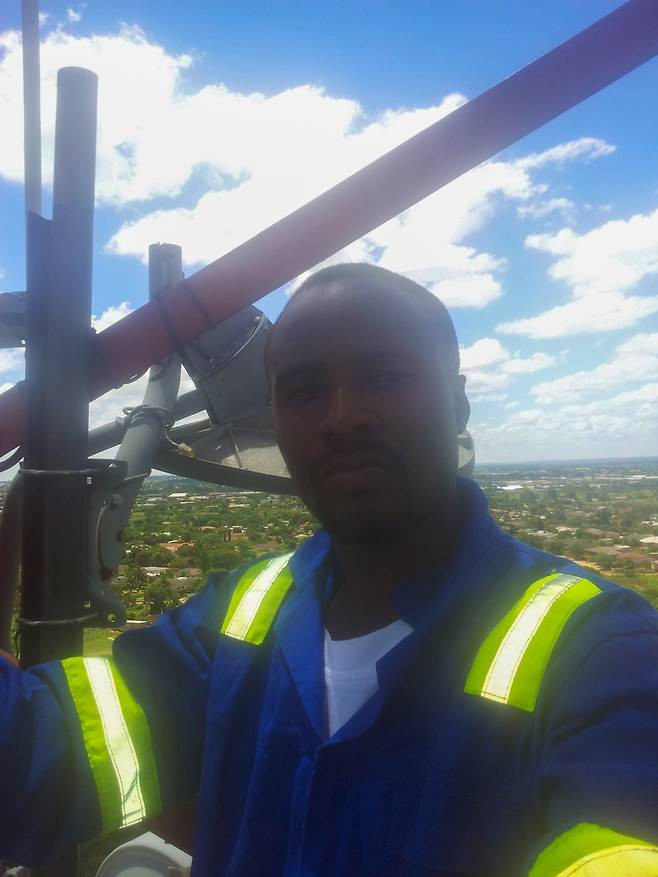 짐바브웨 시절 엔지니어로 일하던 프린스 교수 [프린스 제공. 재판매 및 DB 금지]