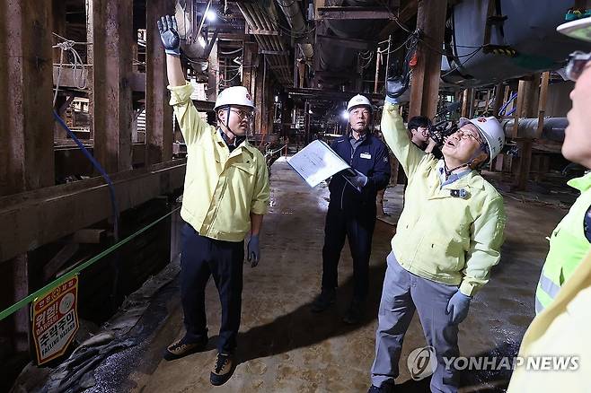 "광주 지하철2호선 암반에 지장물 난항" [연합뉴스 자료사진]