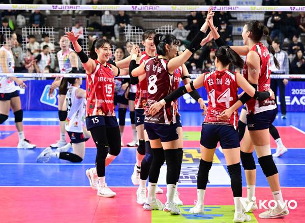 IBK는 이날 승리로 최하위에서 벗어났다. 사진 제공= KOVO