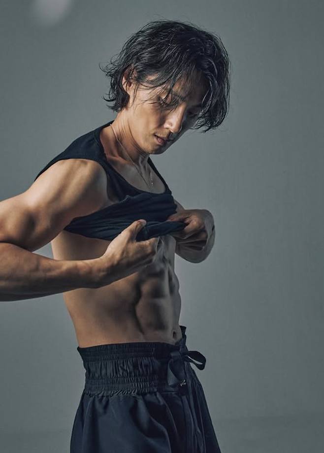 사진 | 윤시윤 SNS