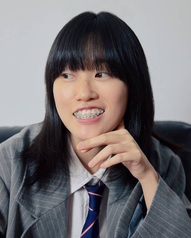 스탠드업 코미디언 원소윤. 사진 두루두루 아티스트 컴퍼니