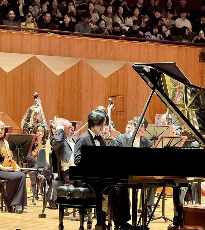 피아니스트 임윤찬과 산타 체칠리아 오케스트라 협연 모습. 현대해상 제공