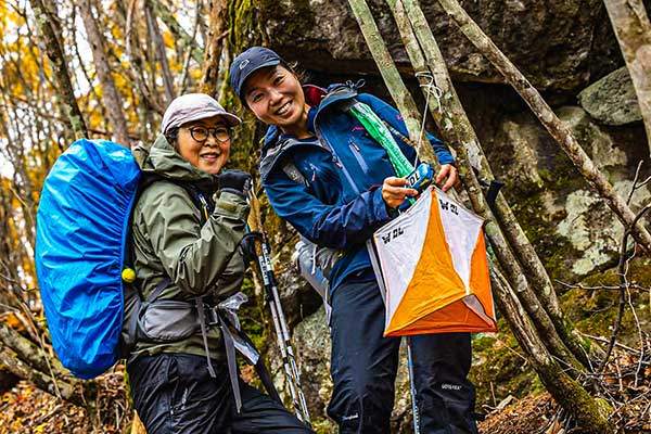 왼쪽 오현주, 오른쪽 차윤선.