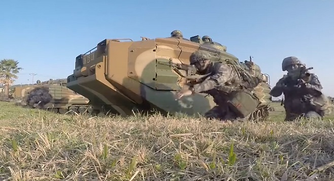 헤병대 9여단 훈련 장면