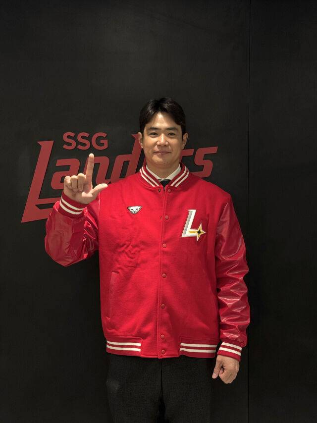 이제는 SSG의 일원이 된 김재환./SSG 랜더스