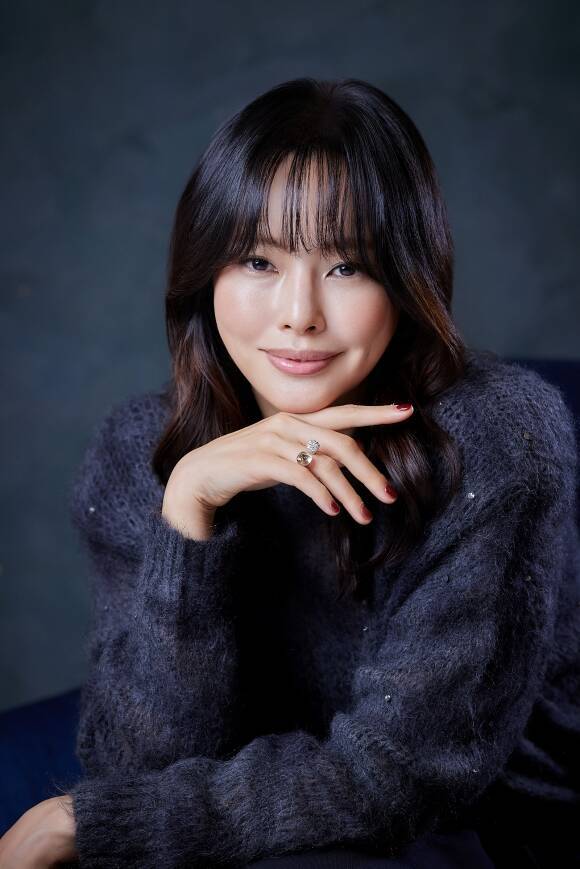 배우 이하늬가 영화 '윗집 사람들' 개봉 관련 인터뷰를 진행했다. /㈜바이포엠스튜디오