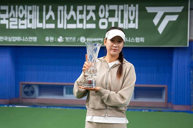 실업마스터즈 여자단식에서 우승한 김채리(사진/김도원 기자)