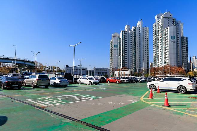 서울 마포구 마포유수지 공영주차장 일대의 모습. [서울 마포구청]