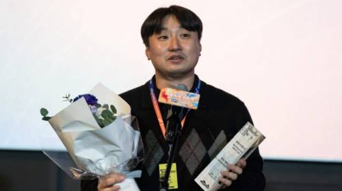◇김진유 감독. 김 감독은 제51회 서울독립영화제에서 영화 ‘흐르는 여정’으로 ‘새로운시선상’을 수상했다. 사진=서울독립영화제 제공