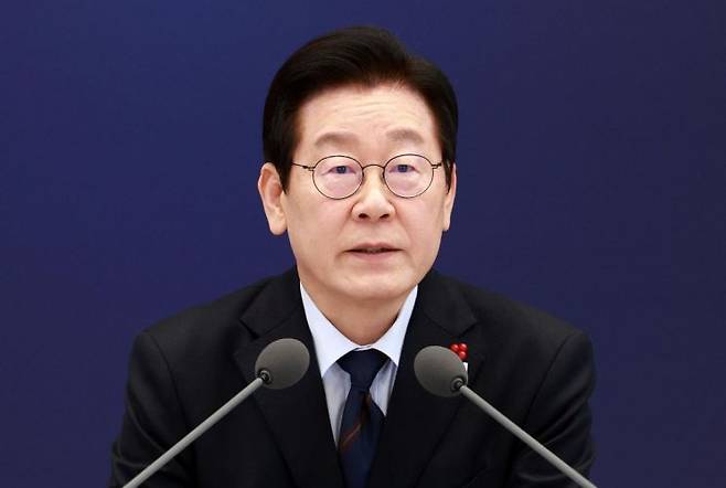 이재명 대통령이 8일 용산 대통령실 청사에서 열린 지방시대위원회 보고회에서 발언하고 있다. 연합뉴스